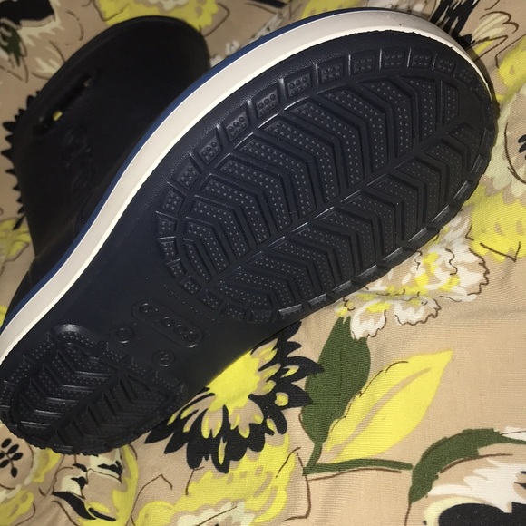 Kids Crocs Rainboots - Picture 5 of 12